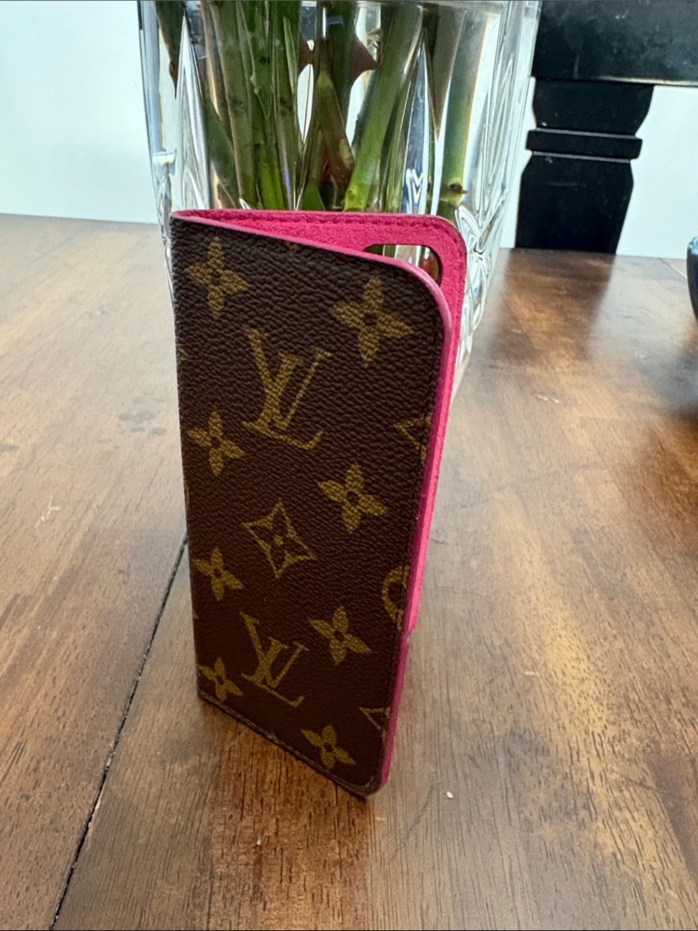 Louis Vuitton iPhone Monogram Canvas Phone Case for iPhone 8. Authentic
